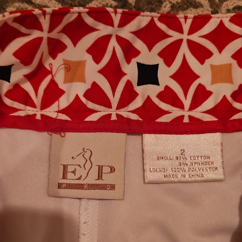 Red Geometric Patterned Skirt - Picture 2 of 5